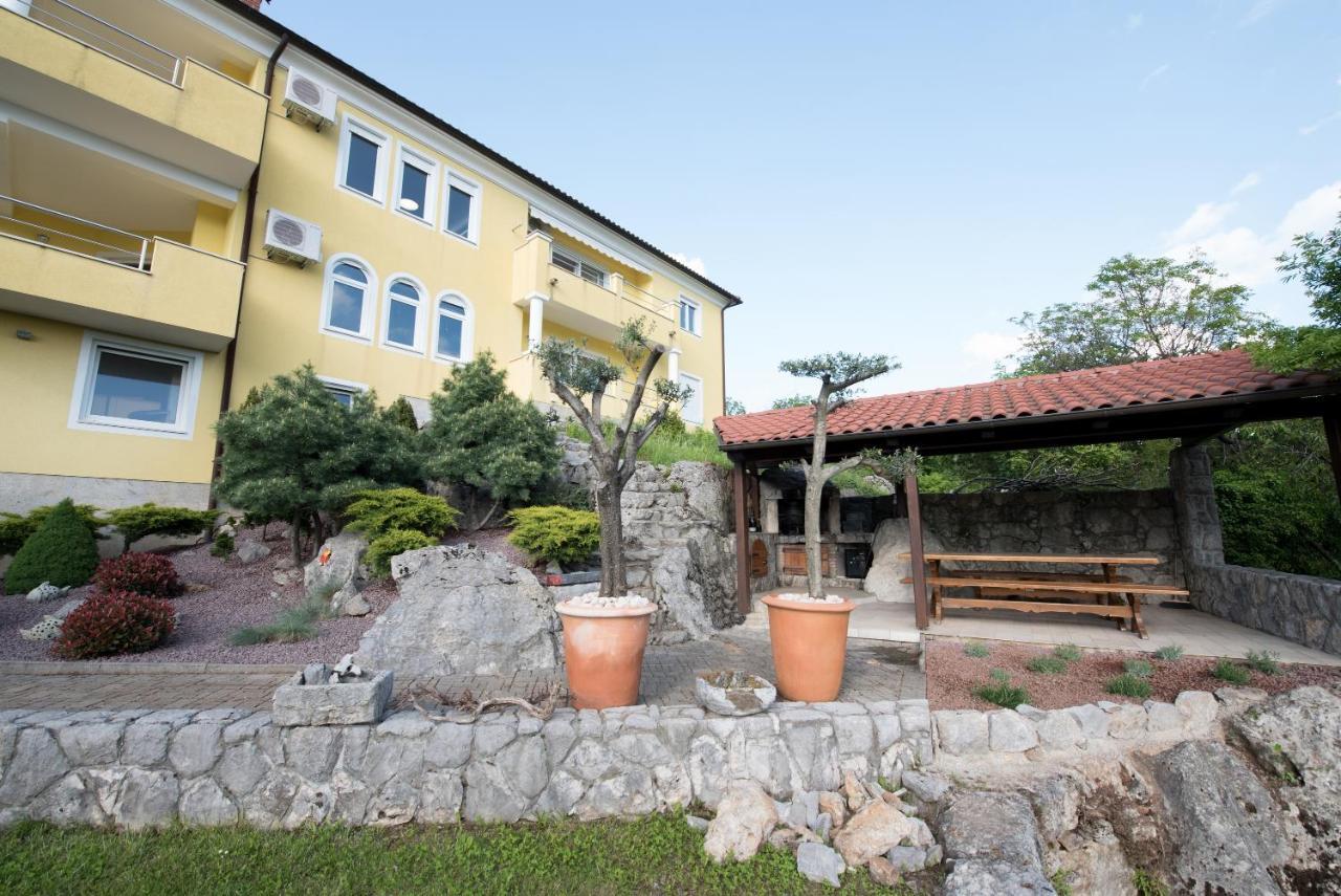 Apartmani Bilic Кастав Екстериор снимка