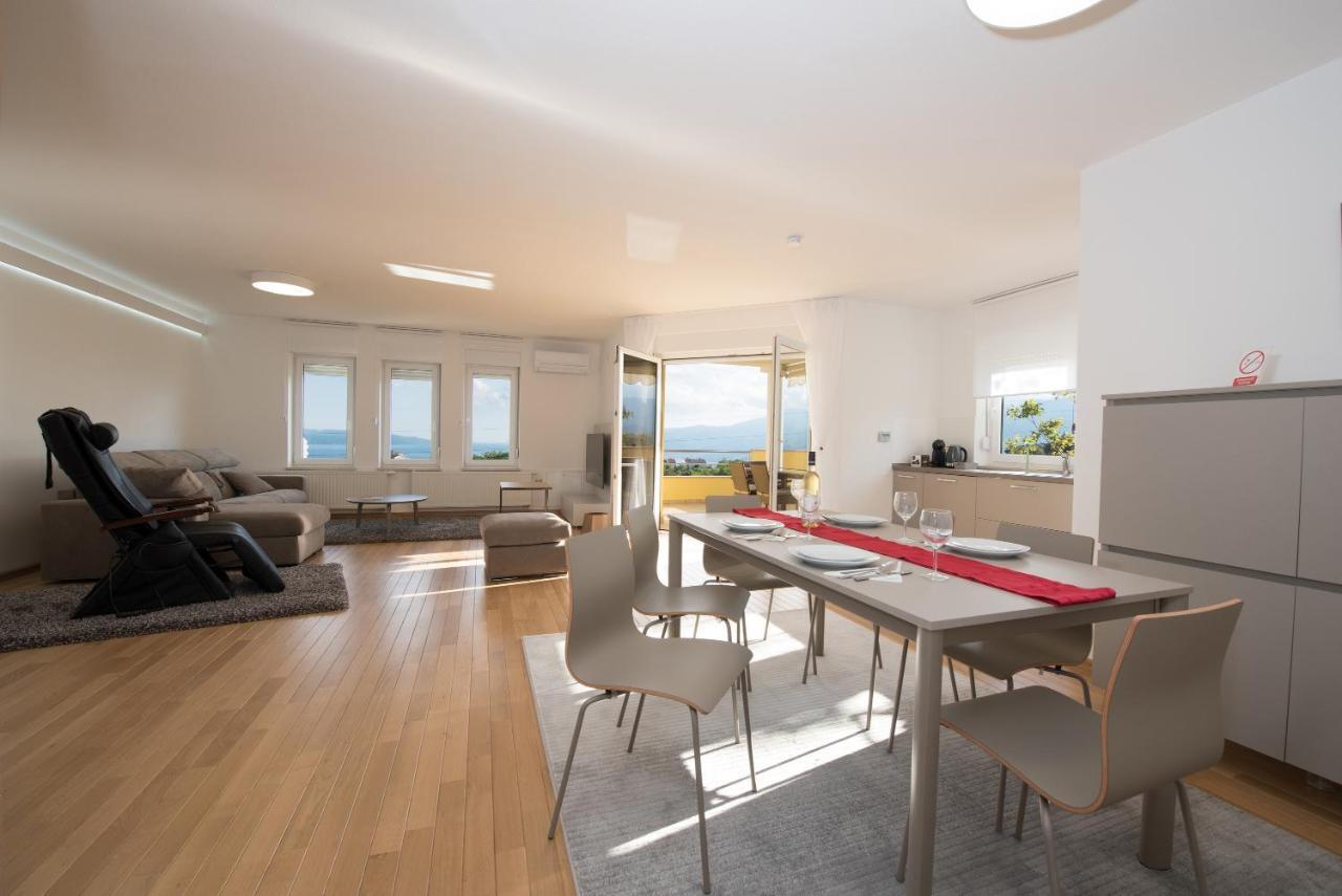 Apartmani Bilic Кастав Екстериор снимка