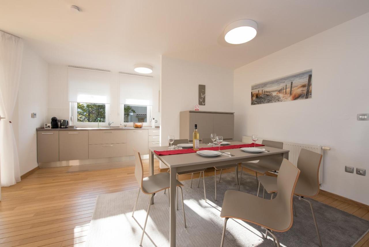 Apartmani Bilic Кастав Екстериор снимка
